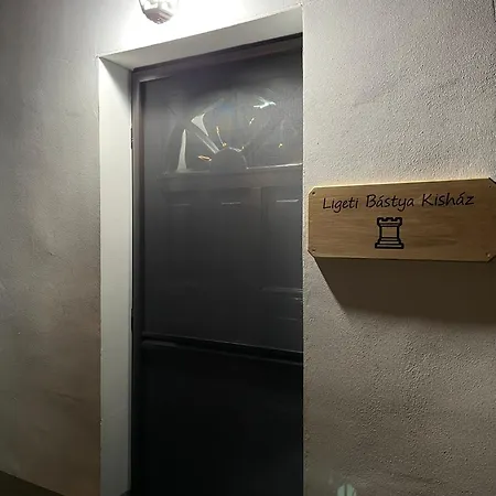 Ligeti Bastya Vendeghaz Apartment *